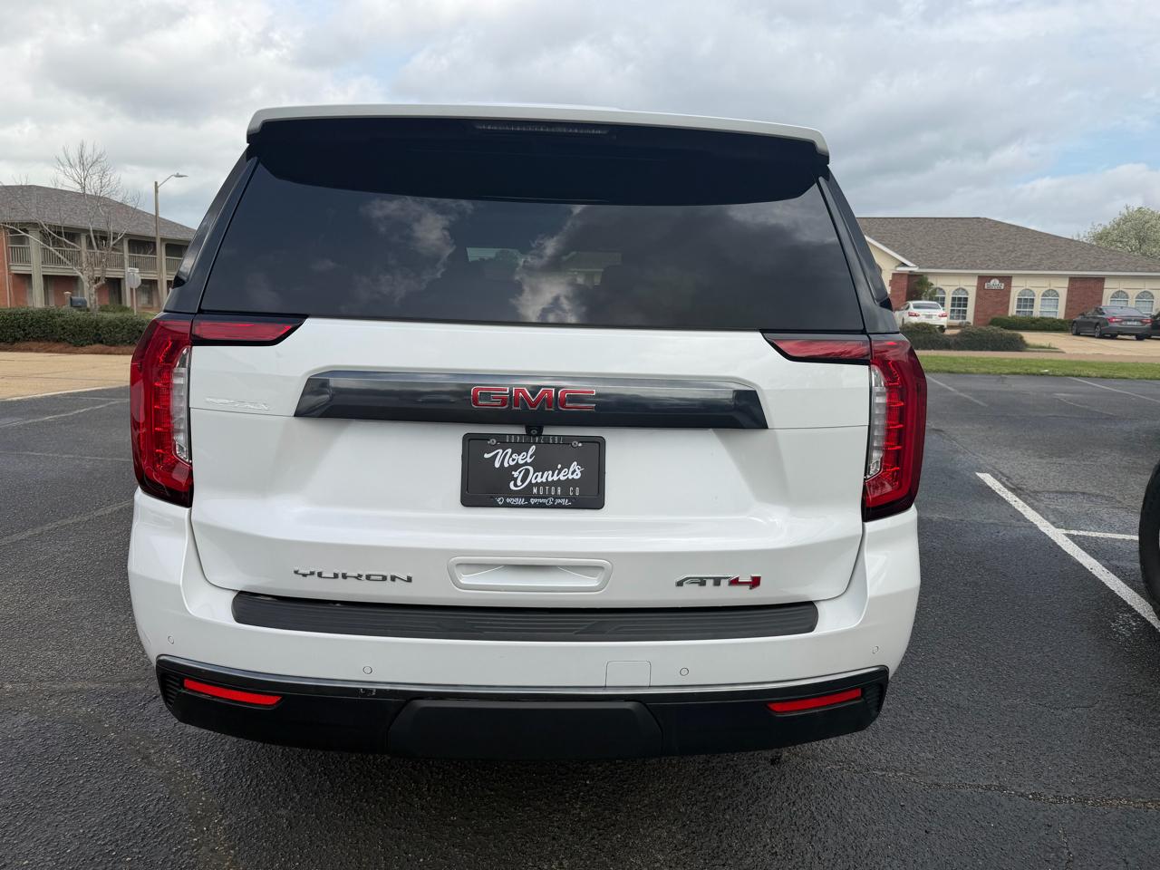 GMC Yukon XL AT4 2023