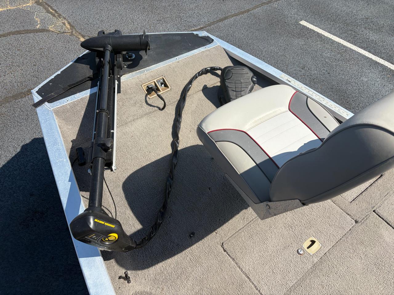 Tracker Bass Pro Team 185  1996