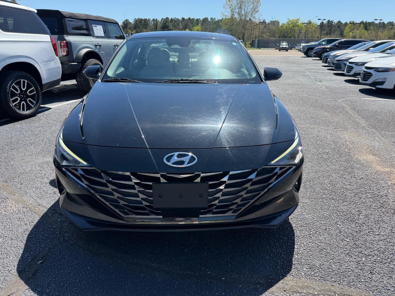 Hyundai Elantra Limited 2023