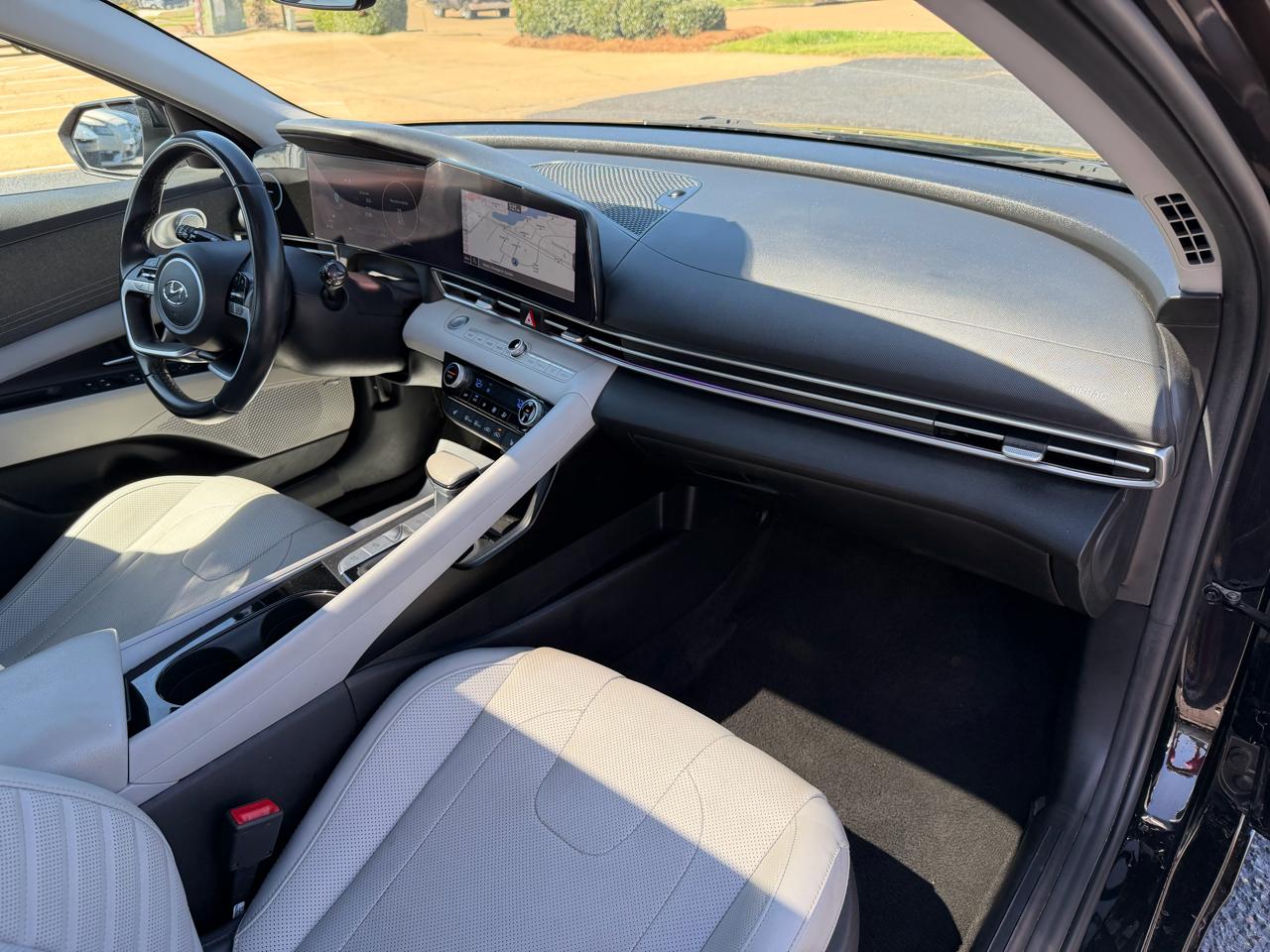 Hyundai Elantra Limited 2023