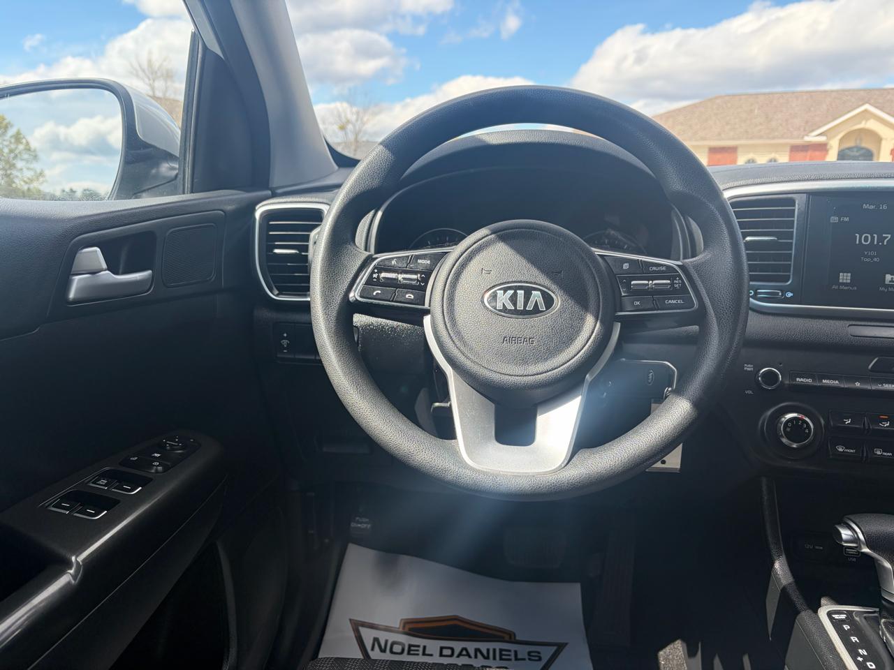 Kia Sportage LX FWD 2021