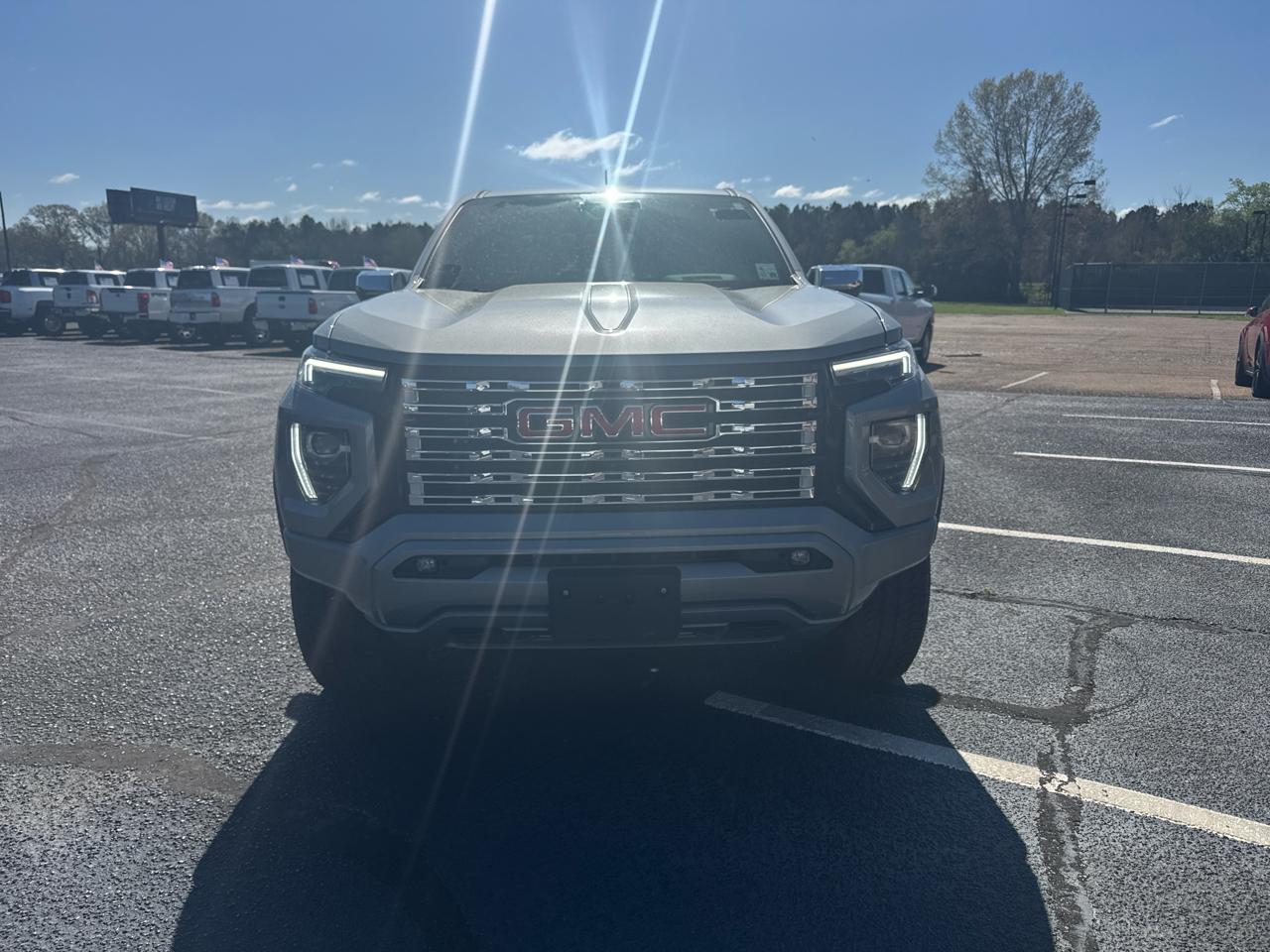 GMC Canyon Denali Crew Cab 4WD 2026