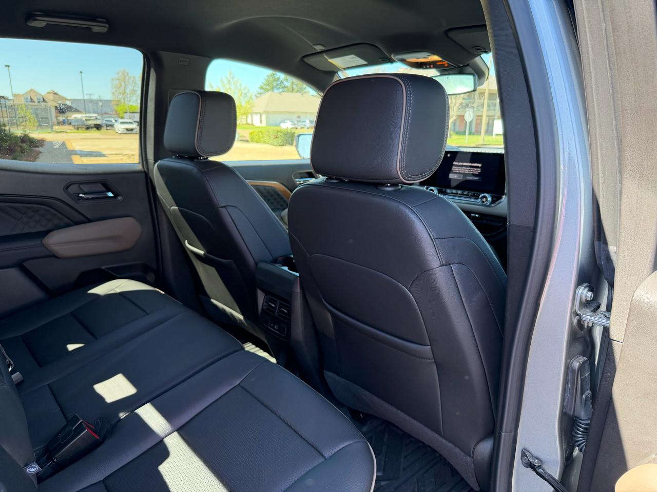 GMC Canyon Denali Crew Cab 4WD 2026