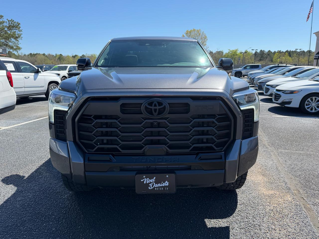 Toyota Tundra Limited CrewMax 4WD 2025