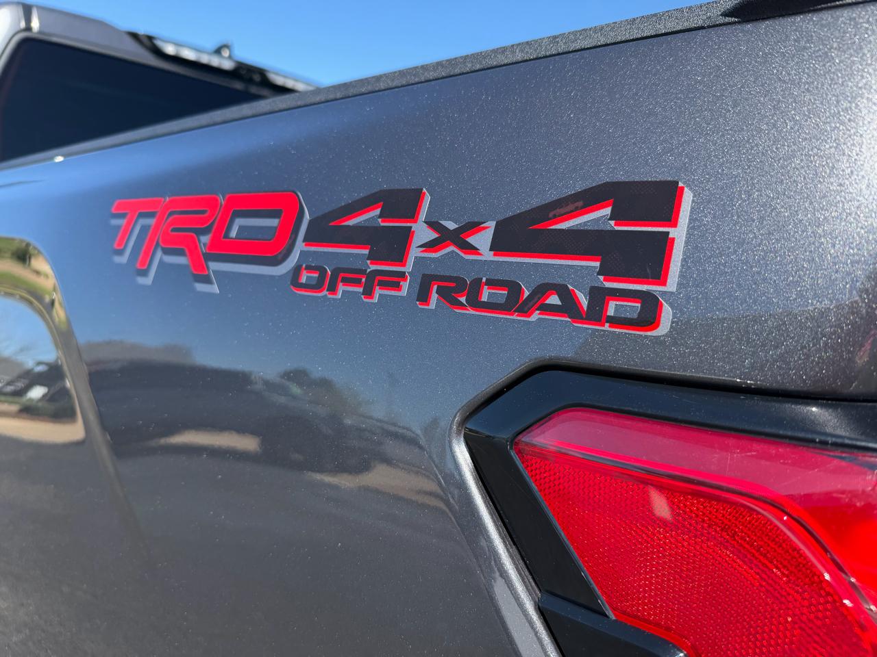 Toyota Tundra Limited CrewMax 4WD 2025