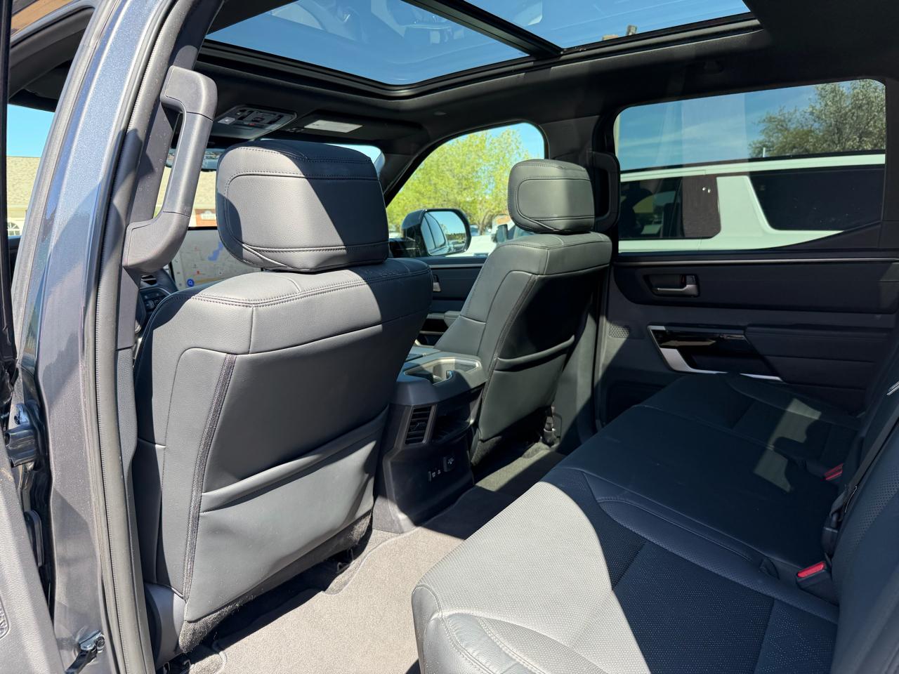 Toyota Tundra Limited CrewMax 4WD 2025