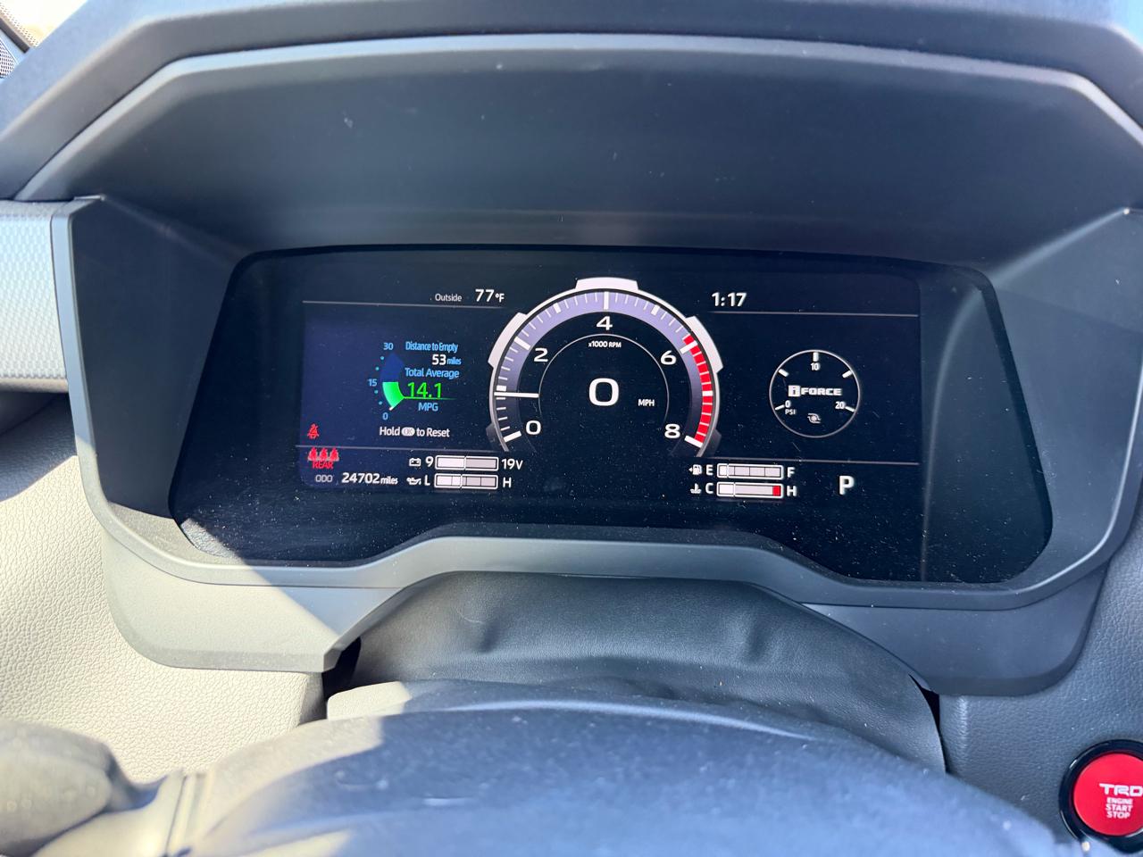 Toyota Tundra Limited CrewMax 4WD 2025