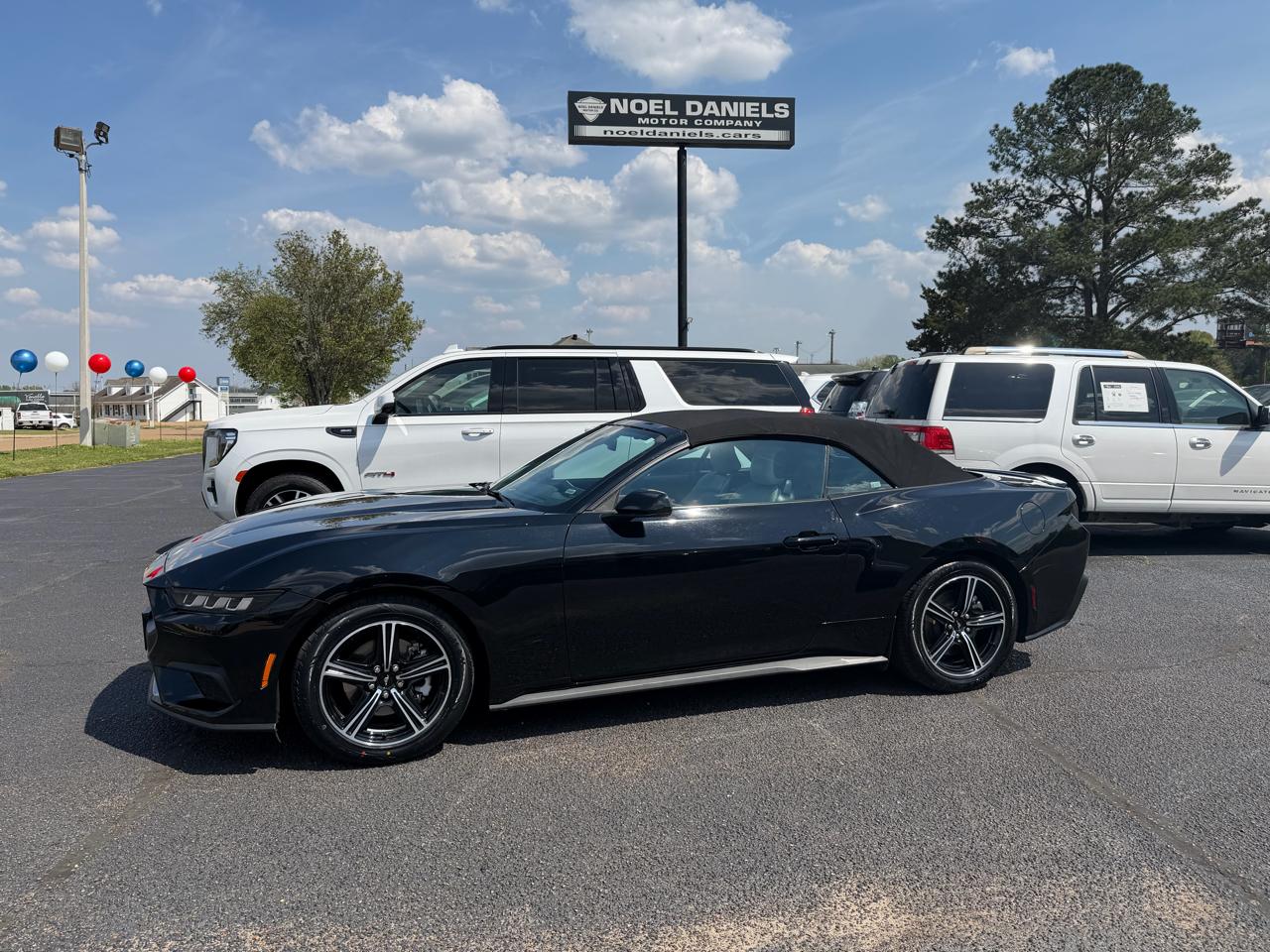 2024 Ford Mustang EcoBoost Premium Convertible RWD