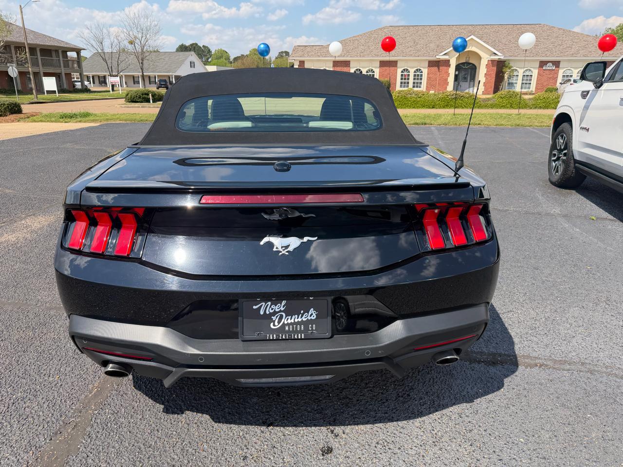 Ford Mustang EcoBoost Premium Convertible 2024