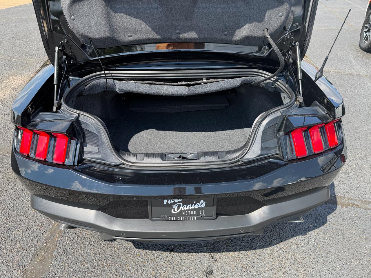 Ford Mustang EcoBoost Premium Convertible 2024