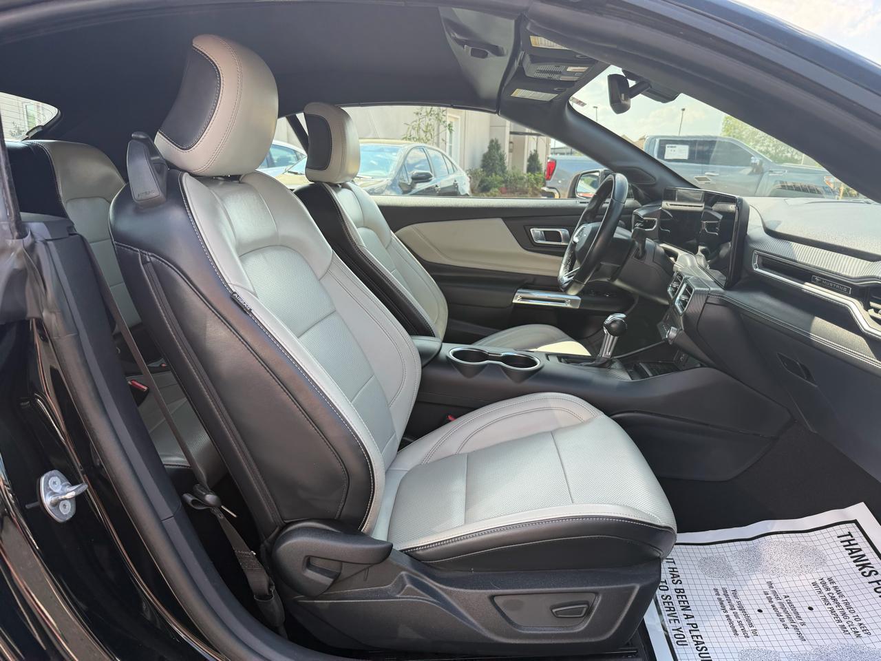 Ford Mustang EcoBoost Premium Convertible 2024