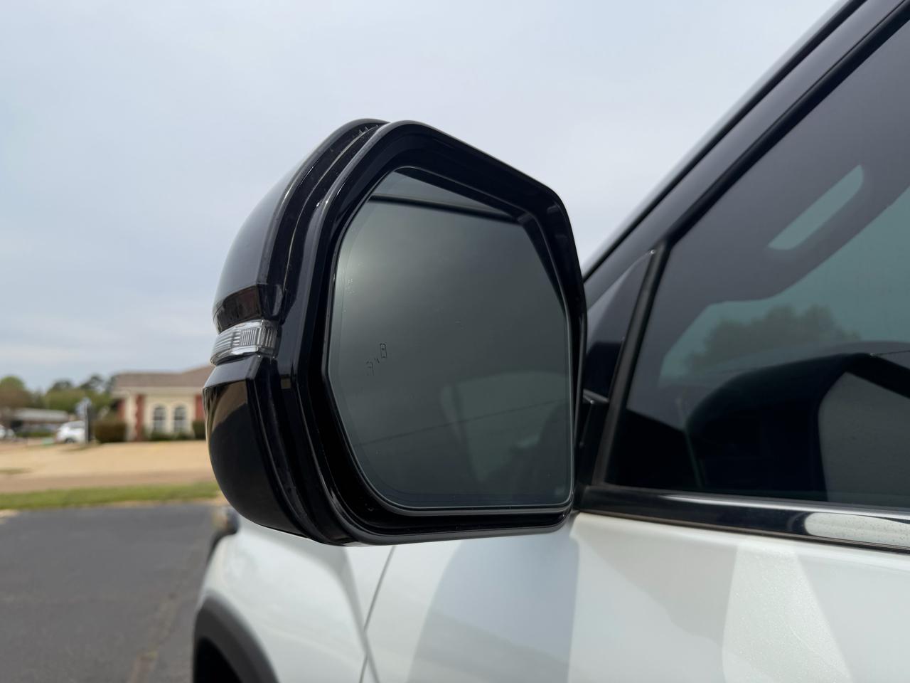 Toyota Tundra Limited CrewMax 4WD 2023