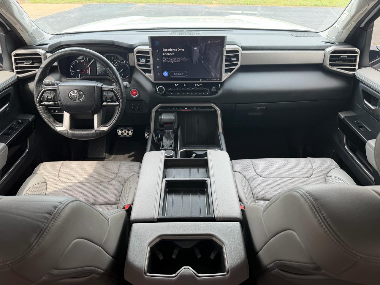 Toyota Tundra Limited CrewMax 4WD 2023