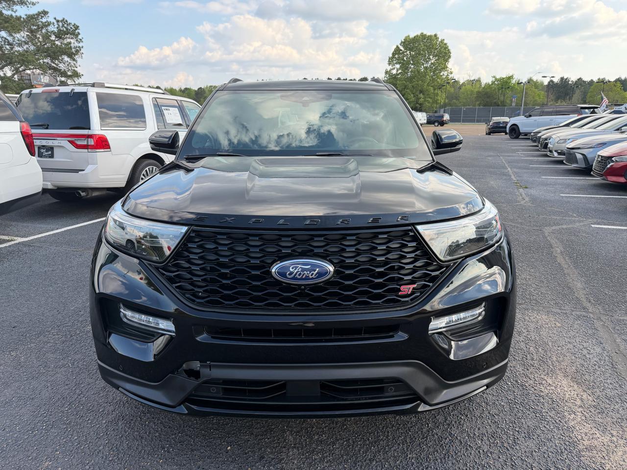 Ford Explorer ST AWD 2023