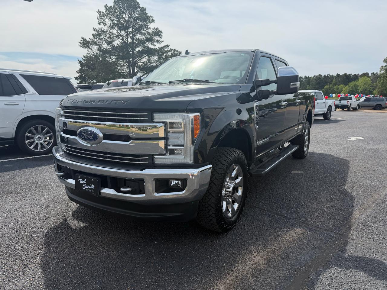 Ford F-250 SD Lariat Crew Cab 4WD 2019
