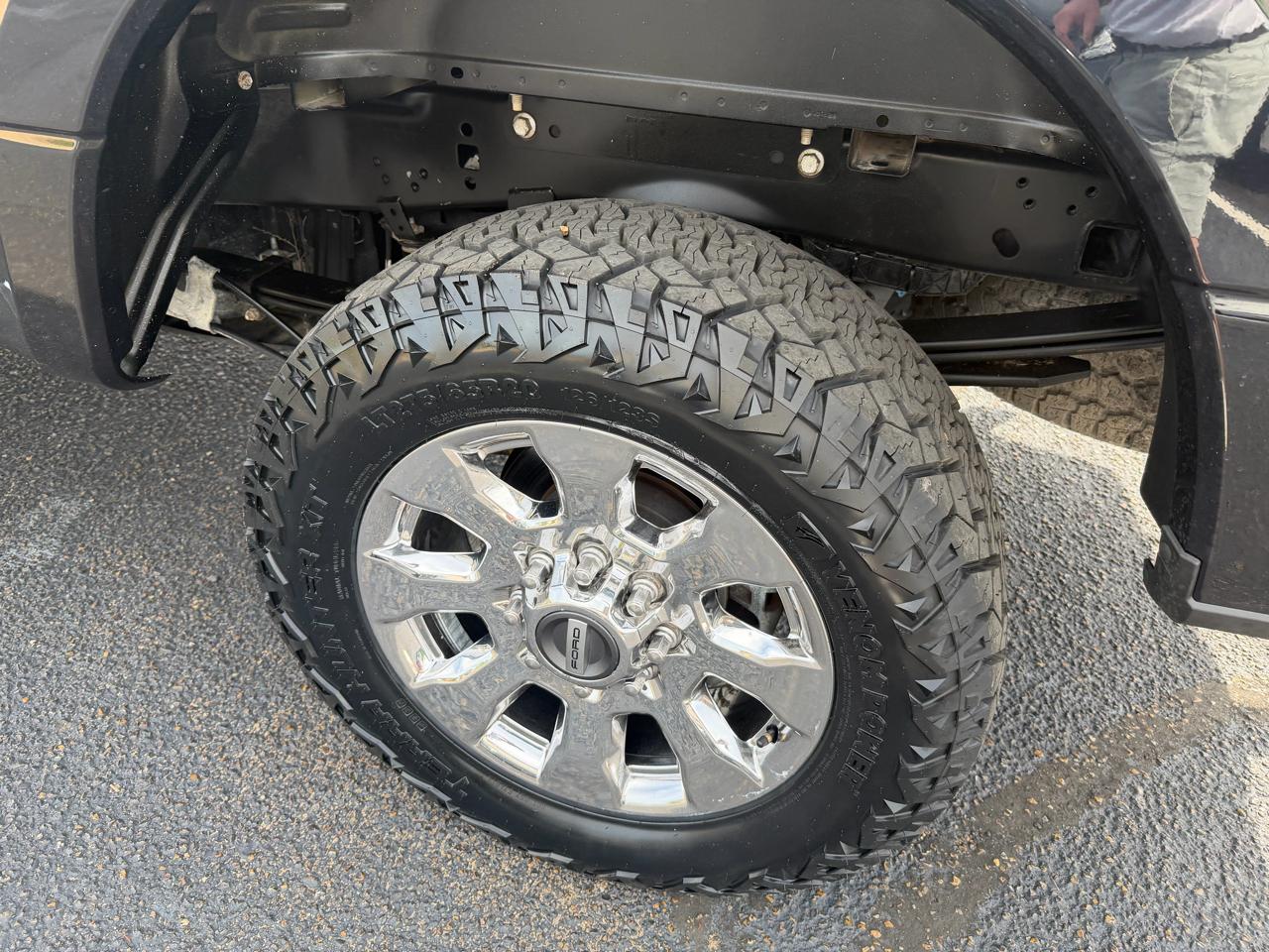 Ford F-250 SD Lariat Crew Cab 4WD 2019