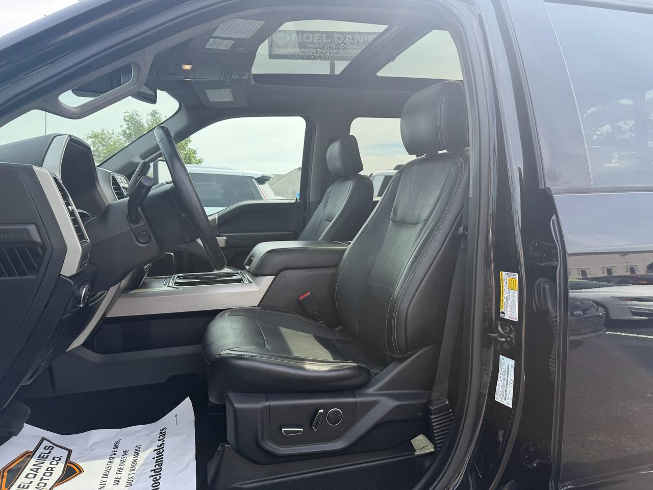 Ford F-250 SD Lariat Crew Cab 4WD 2019