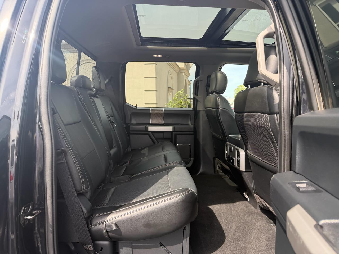 Ford F-250 SD Lariat Crew Cab 4WD 2019