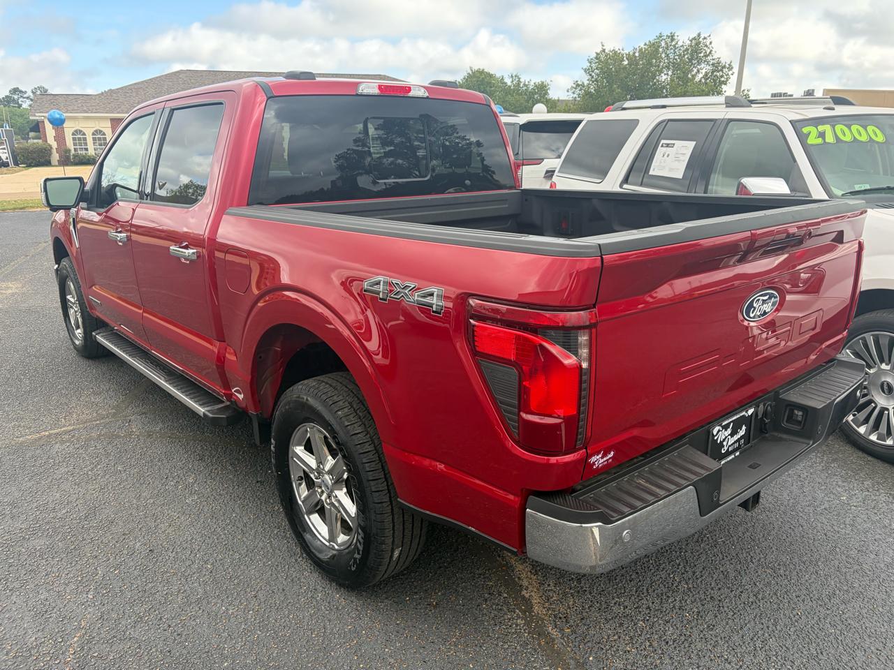 Ford F-150 XLT SuperCrew 4WD 2024