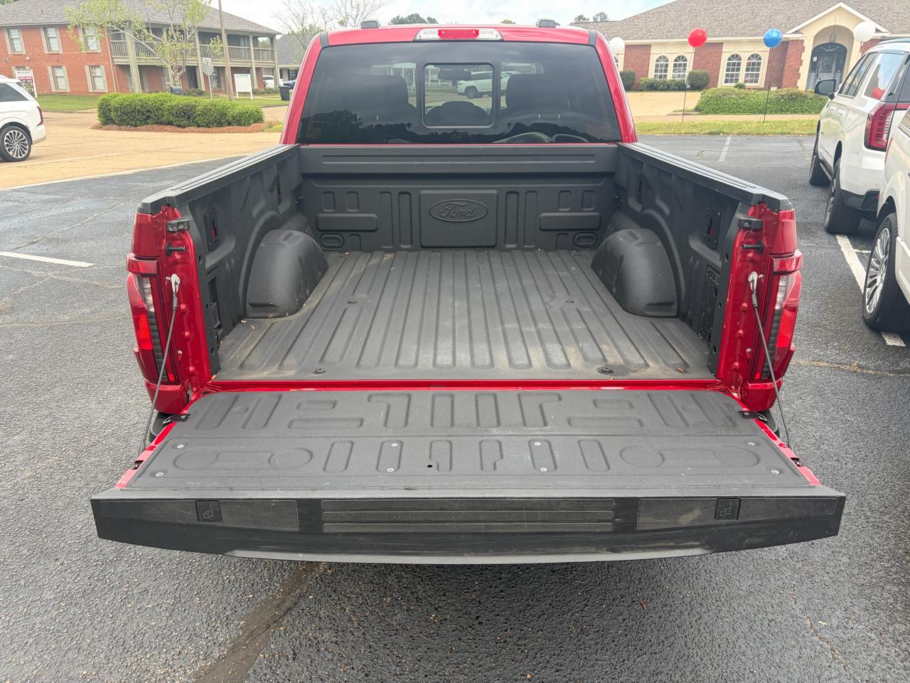 Ford F-150 XLT SuperCrew 4WD 2024