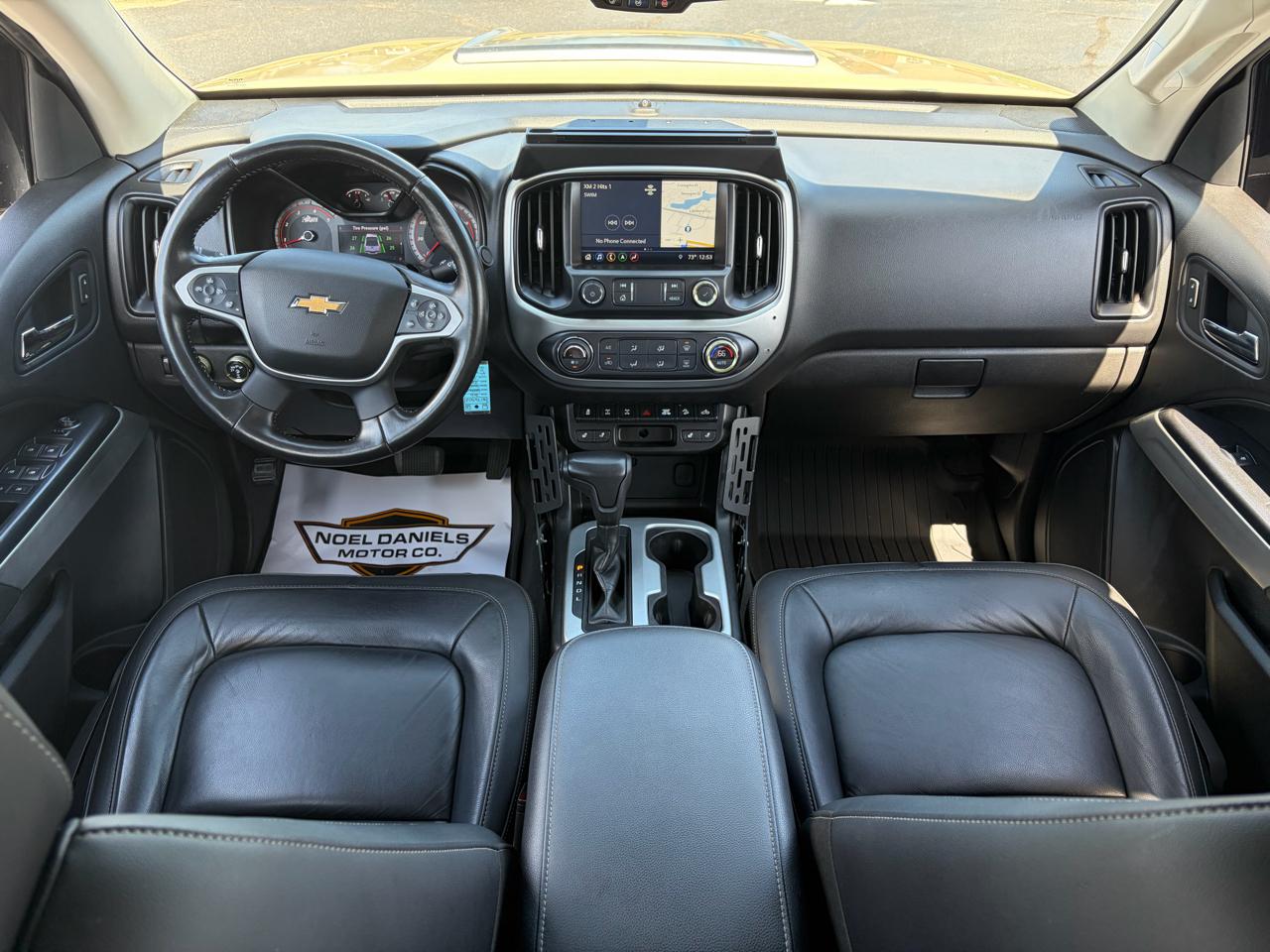 View vehicle photo 7