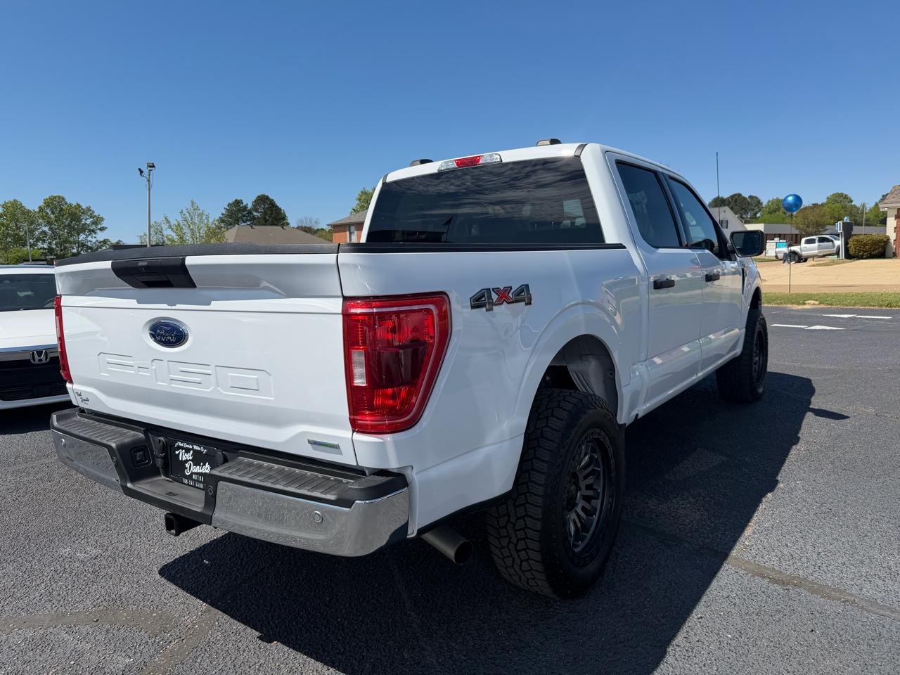 Ford F-150 XLT SuperCrew 5.5-ft. Bed 4WD 2022