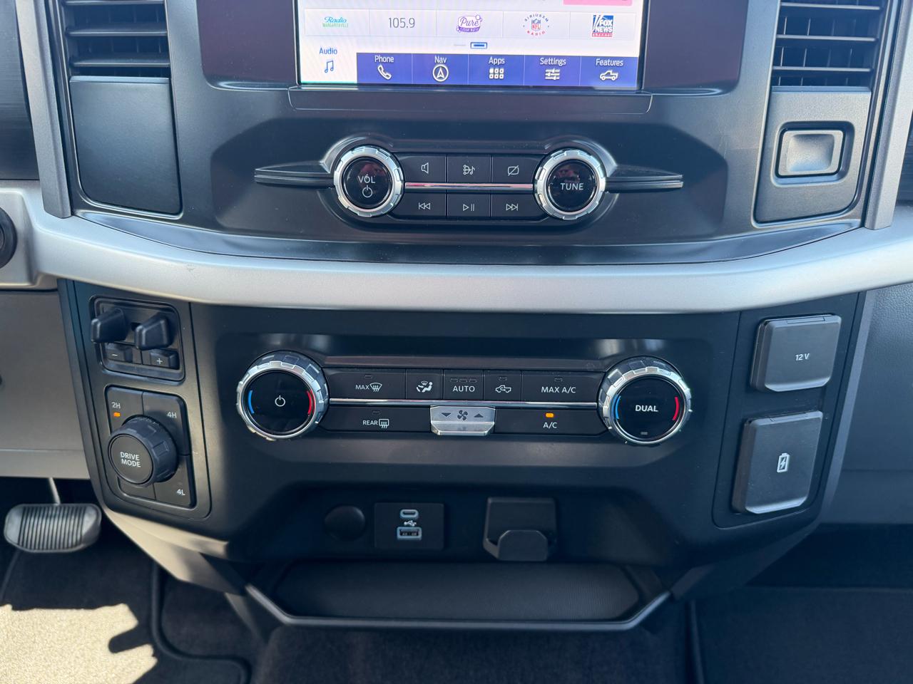 Ford F-150 XLT SuperCrew 5.5-ft. Bed 4WD 2022