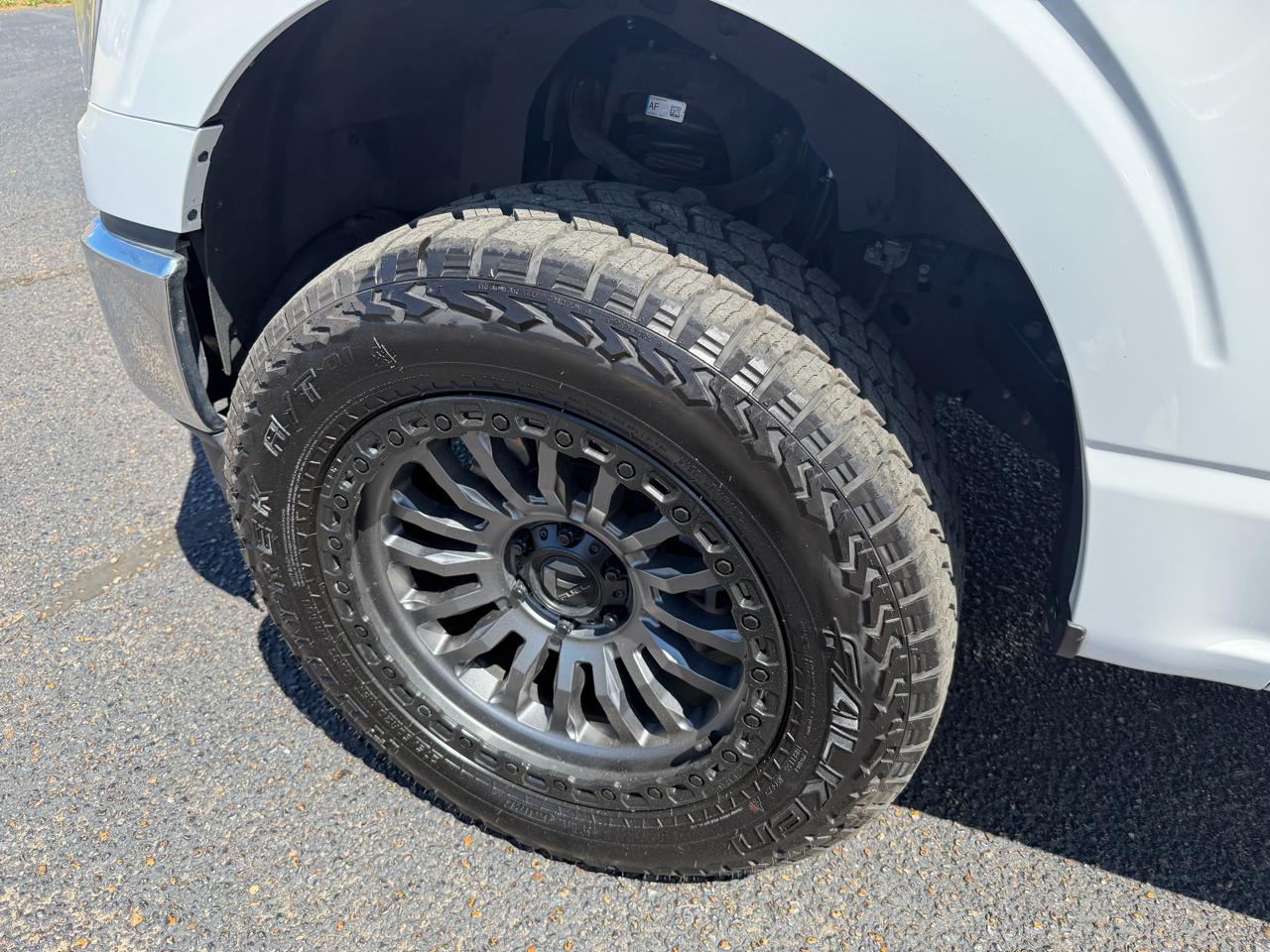 Ford F-150 XLT SuperCrew 5.5-ft. Bed 4WD 2022