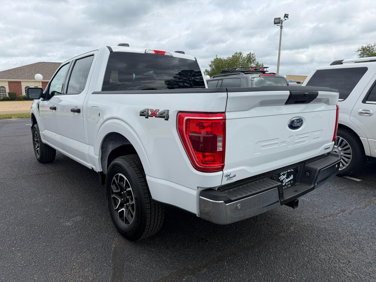 Ford F-150 XLT SuperCrew 5.5-ft. Bed 4WD 2022