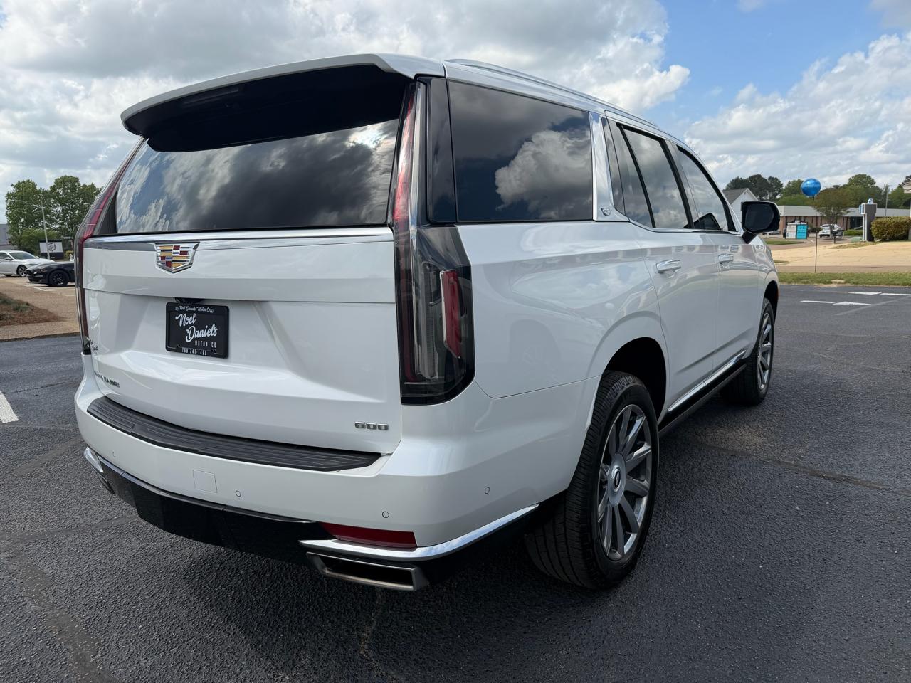Cadillac Escalade Premium Luxury Platinum 2021