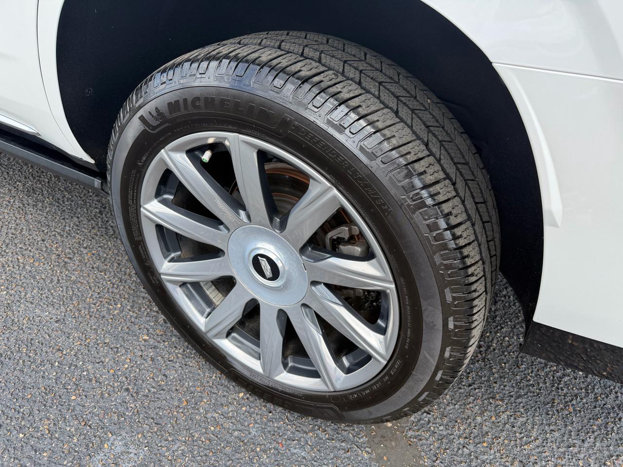 Cadillac Escalade Premium Luxury Platinum 2021