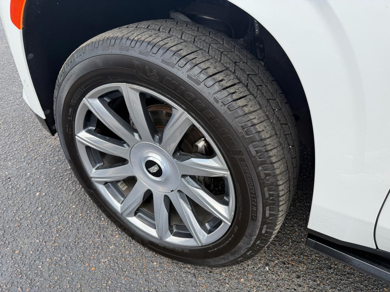 Cadillac Escalade Premium Luxury Platinum 2021