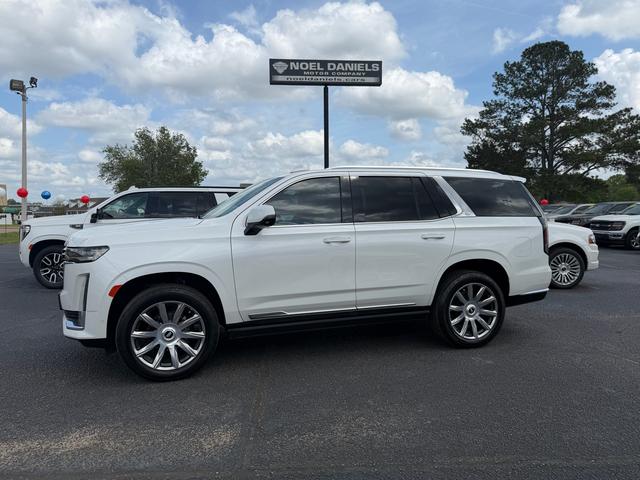 White 2021 Cadillac Escalade Premium Luxury Platinum RWD SUV / Crossover Rear-Wheel Drive Automatic