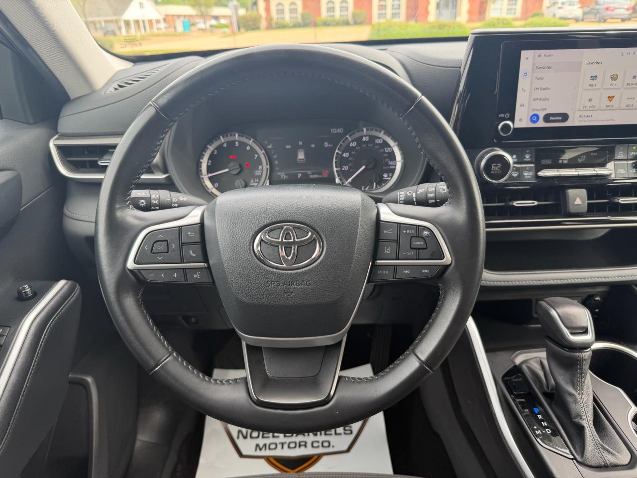 Toyota Highlander LE AWD (Natl) 2024