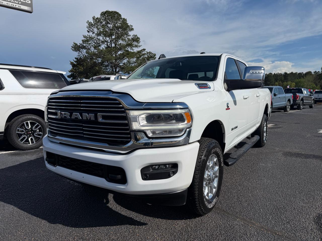 RAM 2500 Laramie Crew Cab SWB 4WD 2024