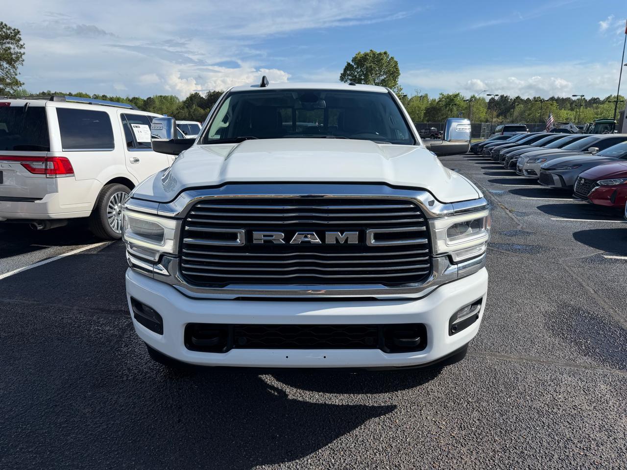 RAM 2500 Laramie Crew Cab SWB 4WD 2024