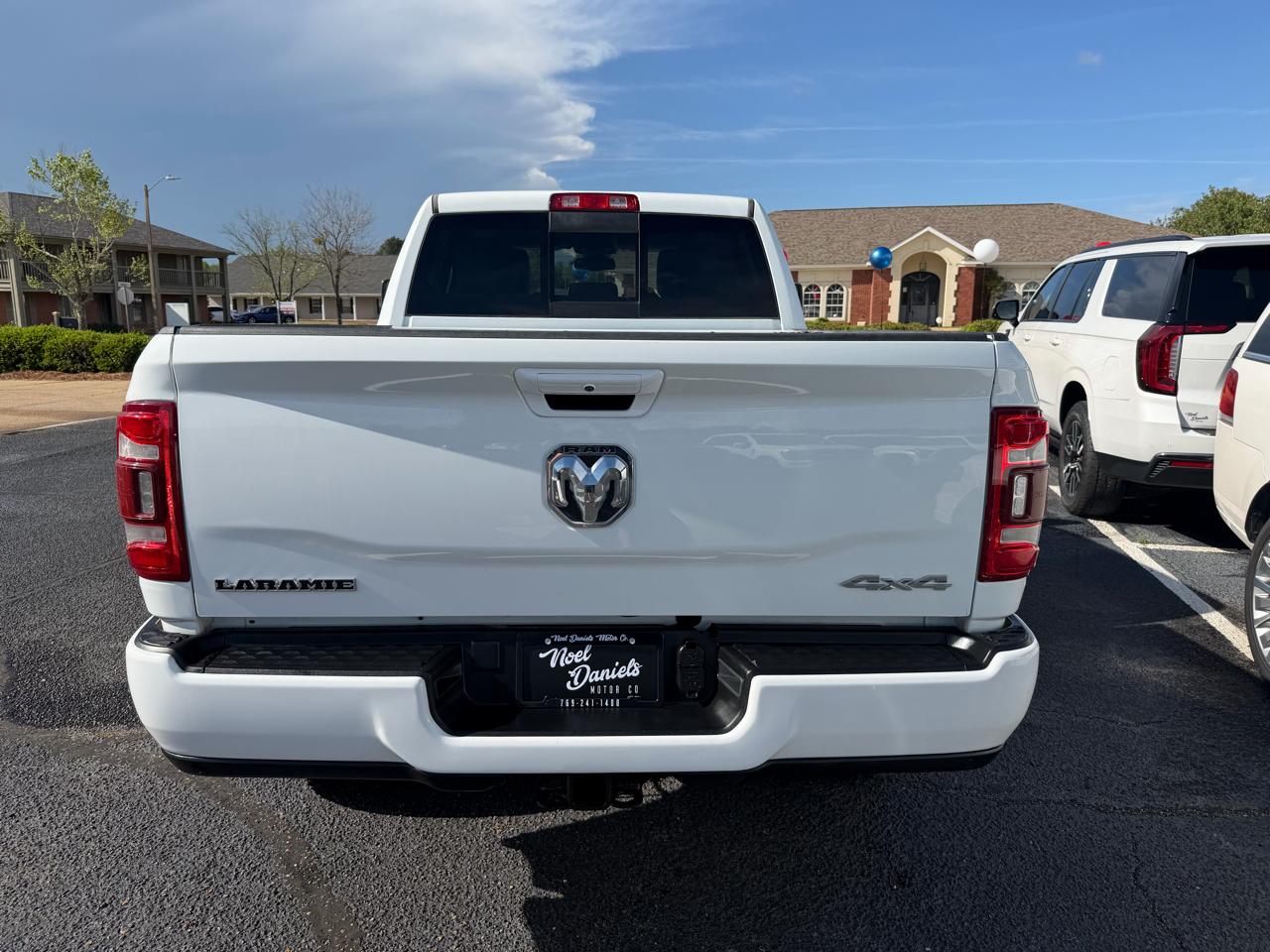 RAM 2500 Laramie Crew Cab SWB 4WD 2024