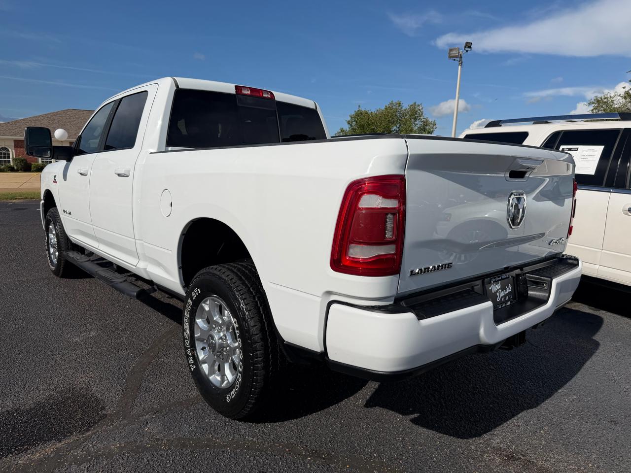 RAM 2500 Laramie Crew Cab SWB 4WD 2024