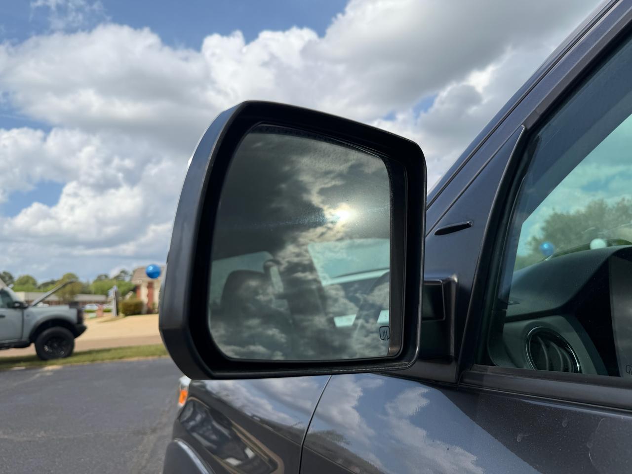 Toyota Tundra Limited 5.7L CrewMax 2WD 2020