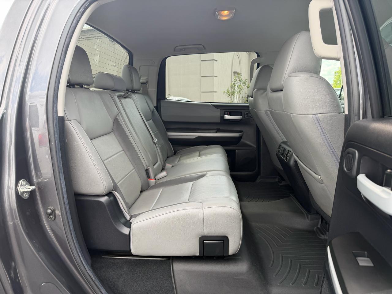 Toyota Tundra Limited 5.7L CrewMax 2WD 2020