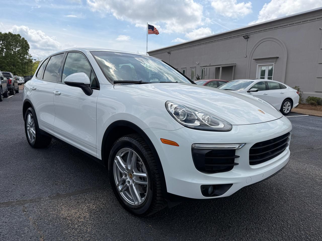 Porsche Cayenne Base 2016