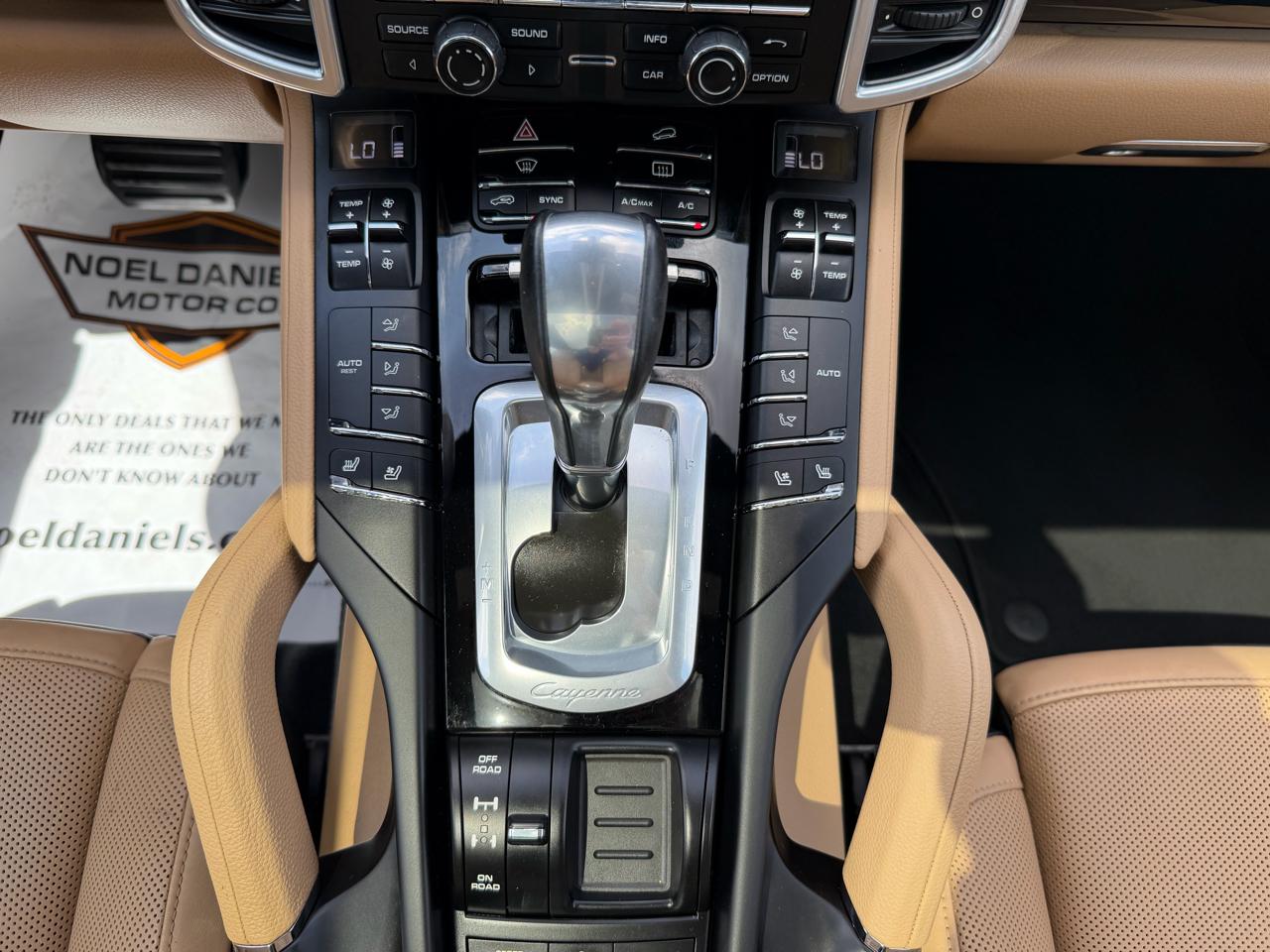 Porsche Cayenne Base 2016