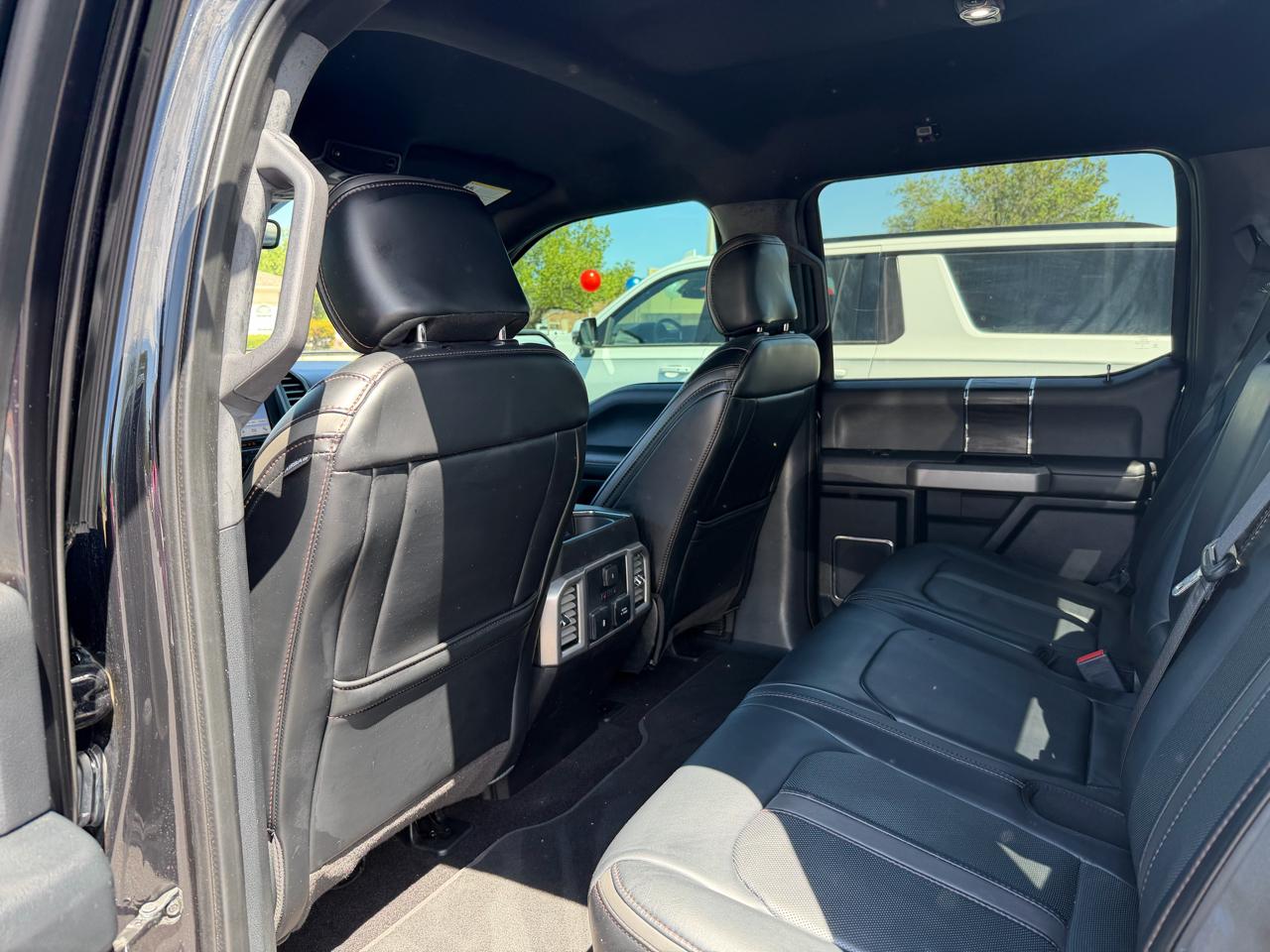 Ford F-150 Platinum SuperCrew 5.5-ft. Bed 4WD 2019