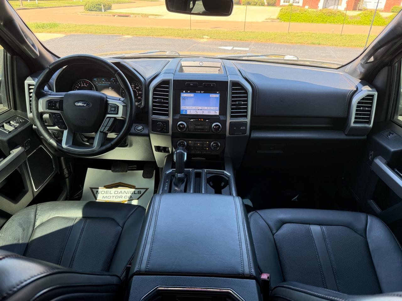 Ford F-150 Platinum SuperCrew 5.5-ft. Bed 4WD 2019