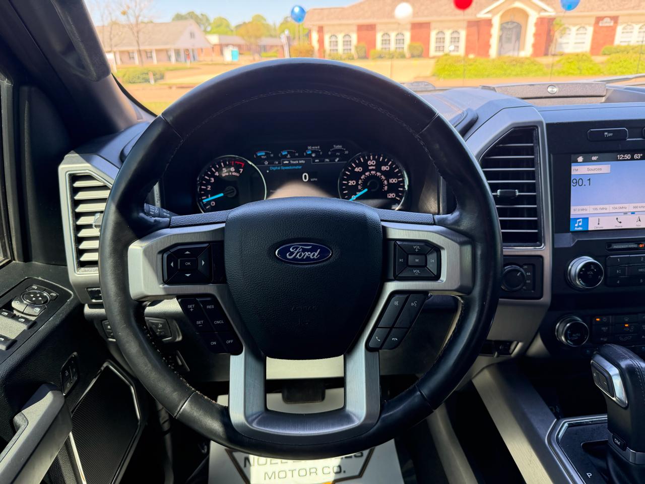 Ford F-150 Platinum SuperCrew 5.5-ft. Bed 4WD 2019