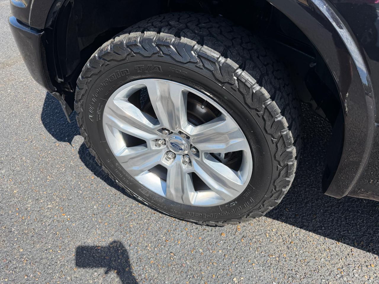 Ford F-150 Platinum SuperCrew 5.5-ft. Bed 4WD 2019