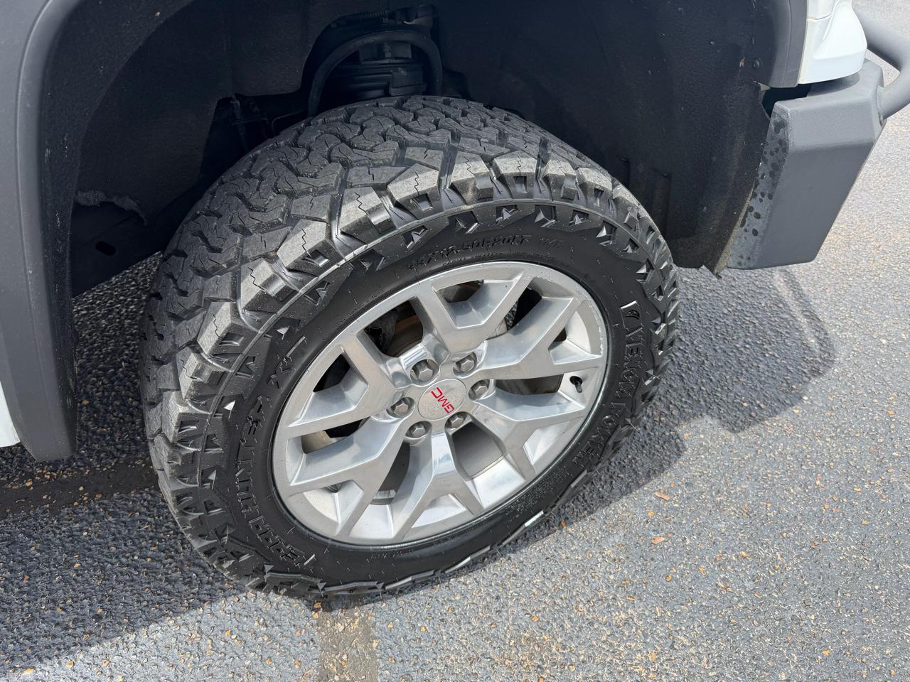 GMC Sierra 1500 SLT Crew Cab 4WD 2018