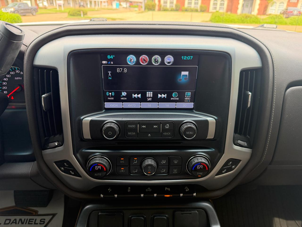 GMC Sierra 1500 SLT Crew Cab 4WD 2018