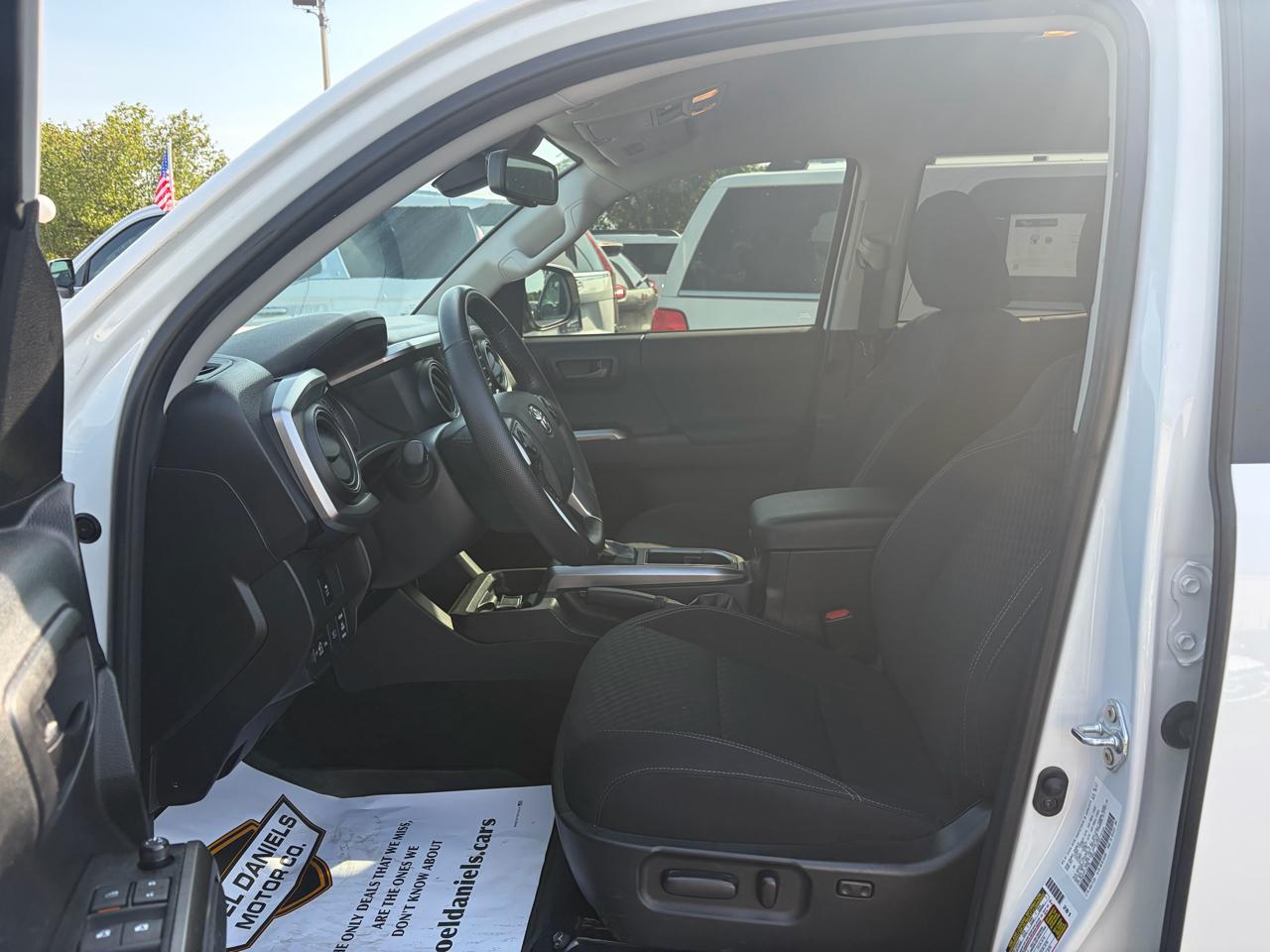 Toyota Tacoma Trail Dbl Cab 4WD V6 at 2023