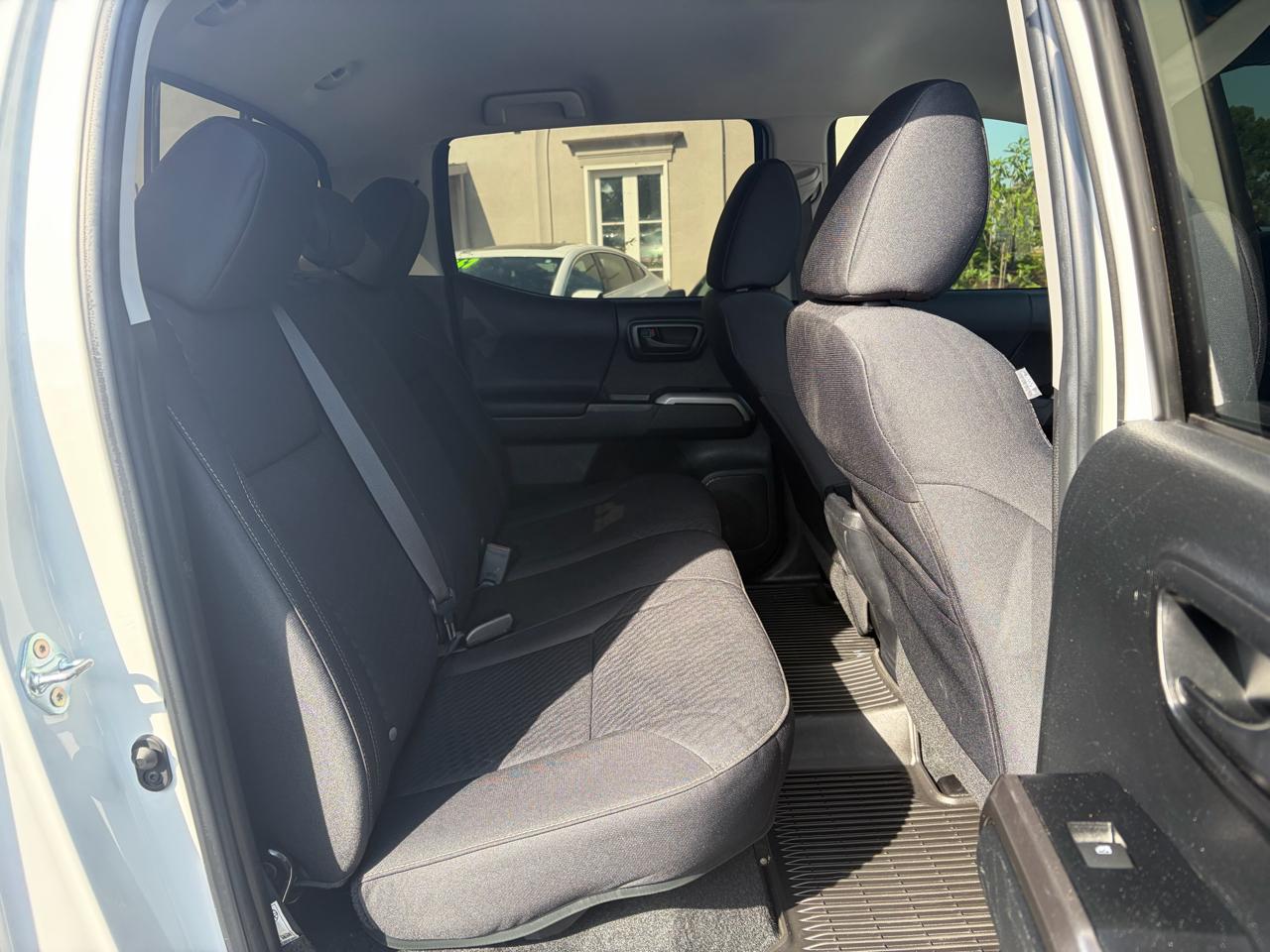 Toyota Tacoma Trail Dbl Cab 4WD V6 at 2023